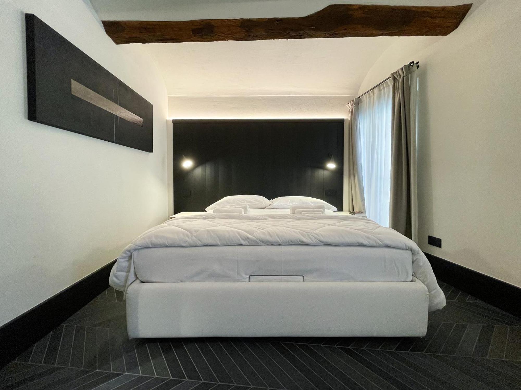 Canalchiaro 13 Aparthotel Modena Room photo